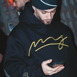 PREMIUM HOODIE
